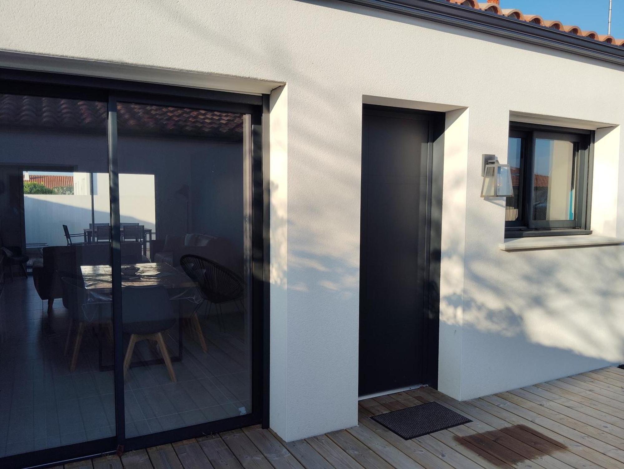 Maison 3 Chbres 3 Etoiles St Gilles X De Vie 생 질 크루아 드 비 외부 사진