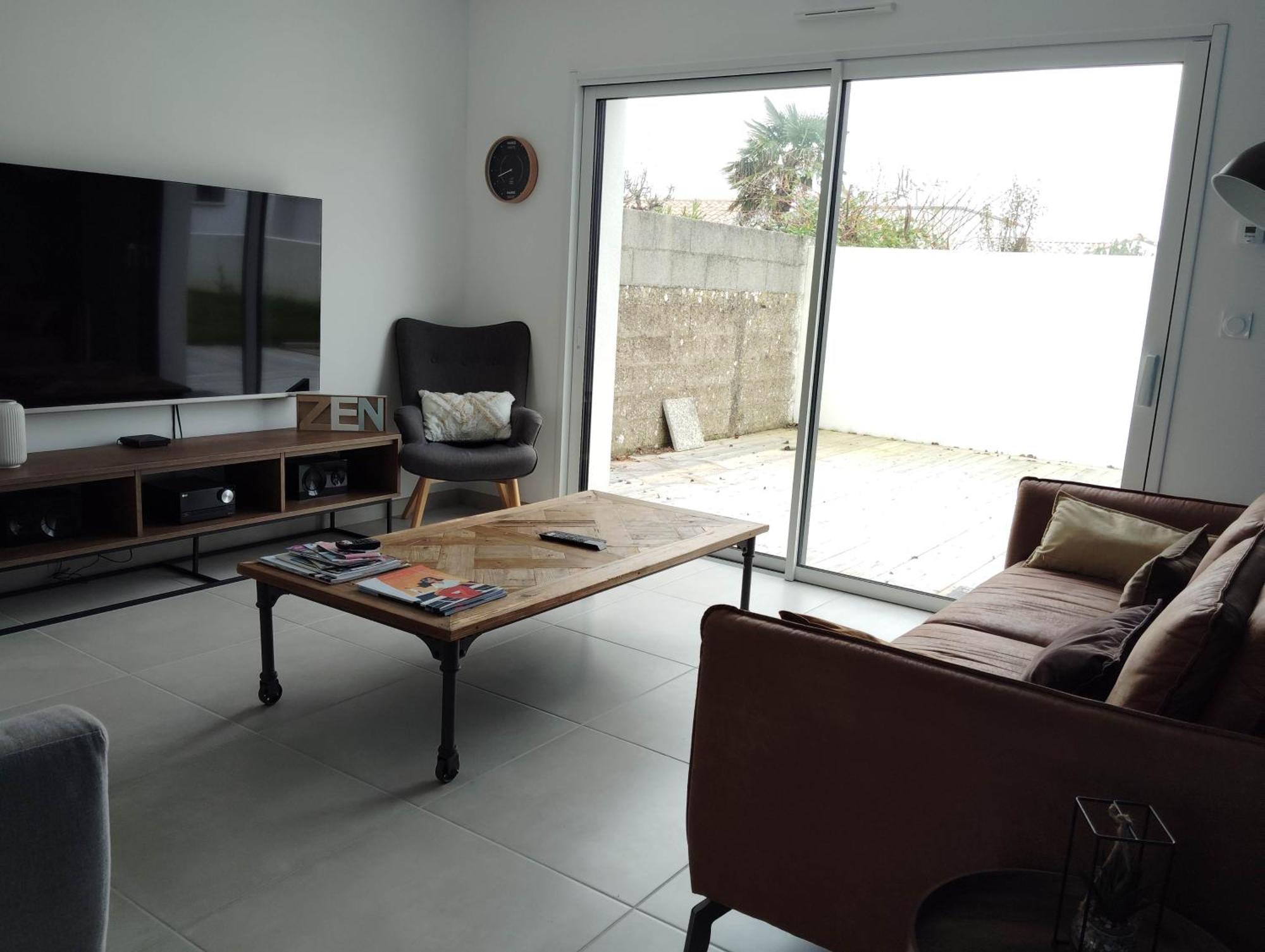 Maison 3 Chbres 3 Etoiles St Gilles X De Vie 생 질 크루아 드 비 외부 사진